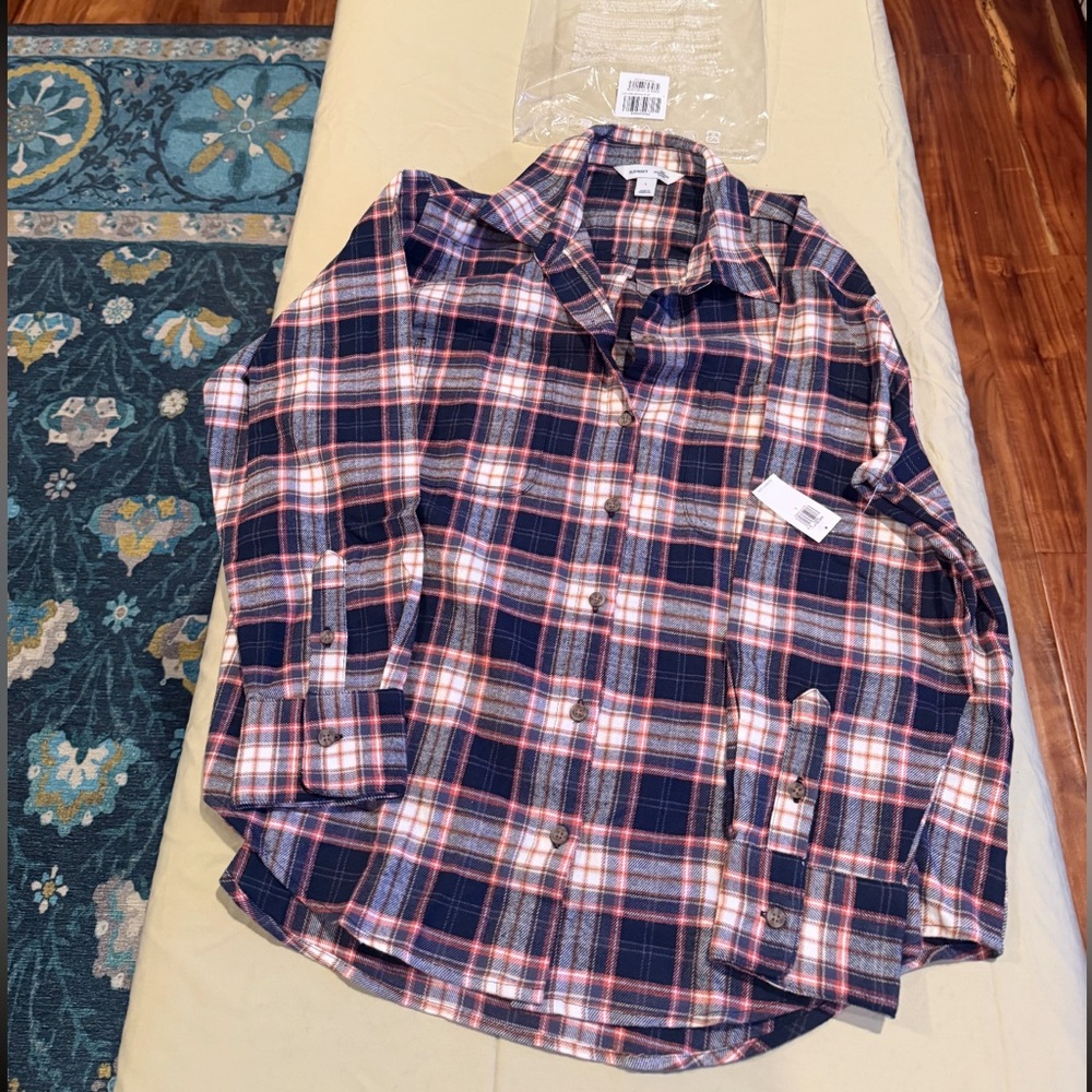 NWT Old Navy Plaid Button-Down Shirt | Long Sleeve Flannel | Navy Pink White